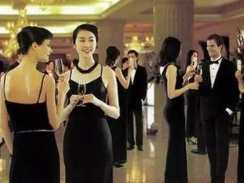 十大敬酒技巧，讓你成為叱咤酒場的紅人